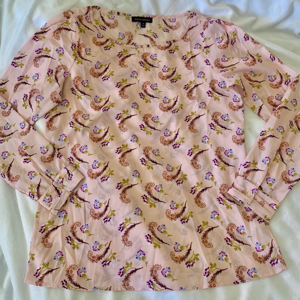 Banana republic women’s long sleeve shirt